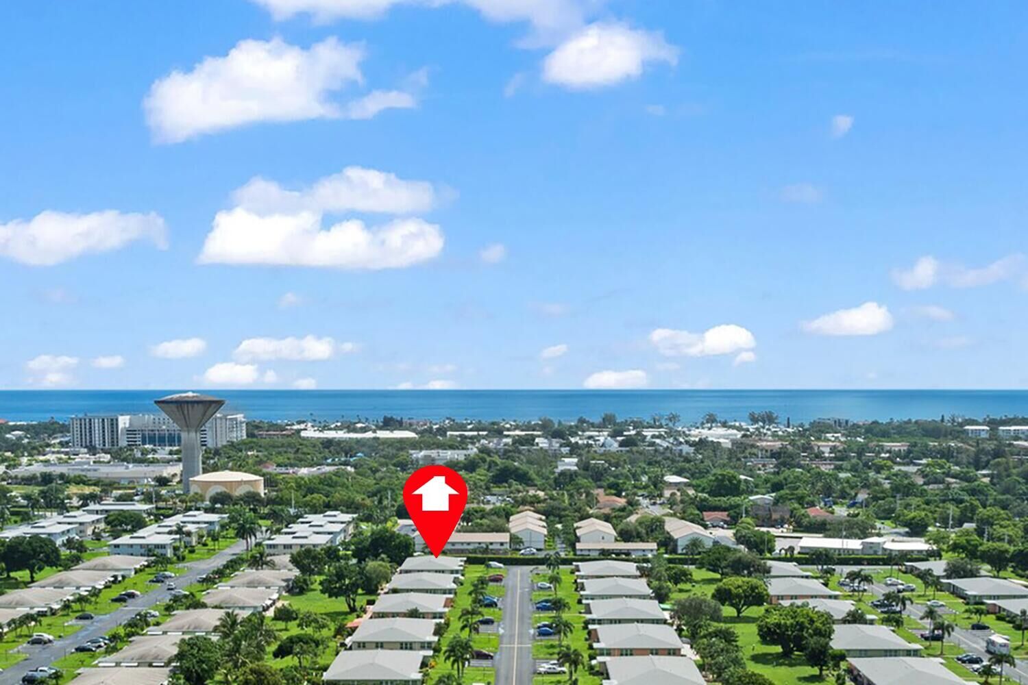 Property Photo:  135 N High Point Boulevard B  FL 33435 