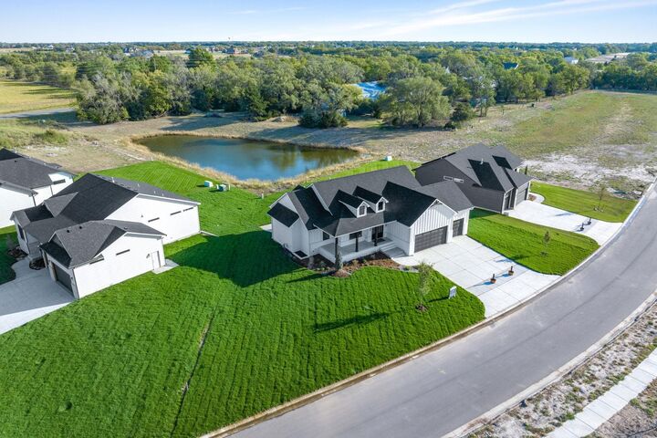 Property Photo: 1412 W Cozy Hollow KS 67052