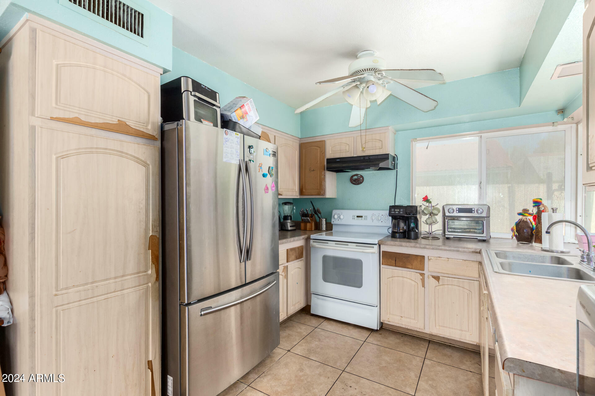 Property Photo:  5617 S Sailors Reef Road  AZ 85283 