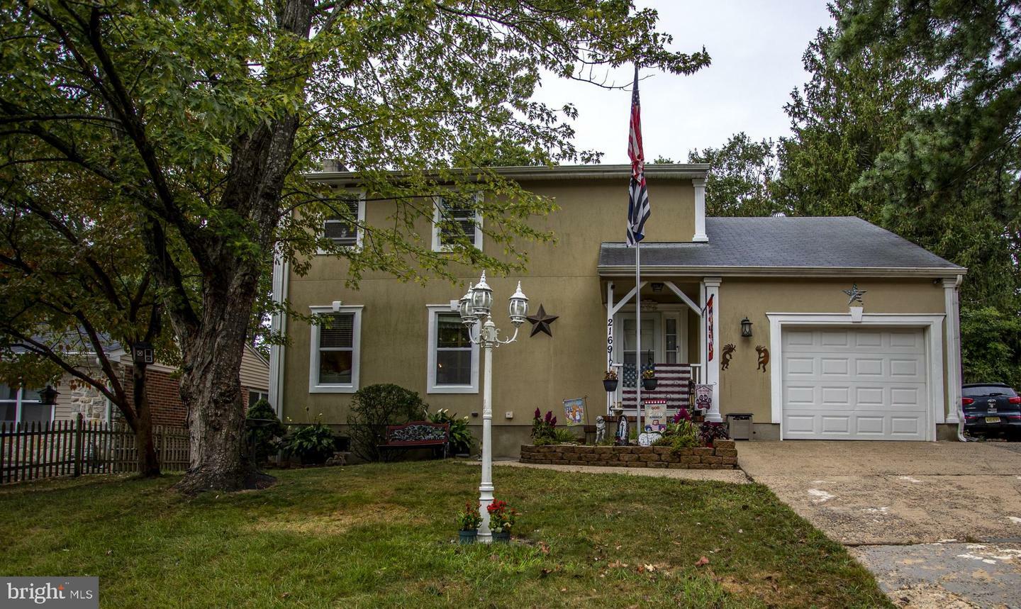 Property Photo:  2169 Llewellyn Parkway  NJ 08731 