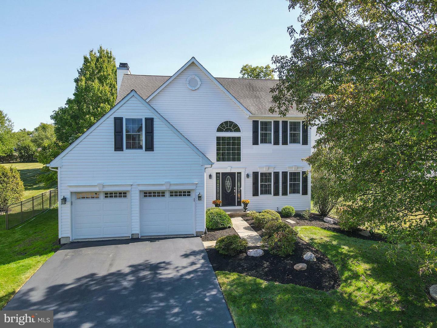 Property Photo:  1205 Scarlet Oak Drive  PA 18914 