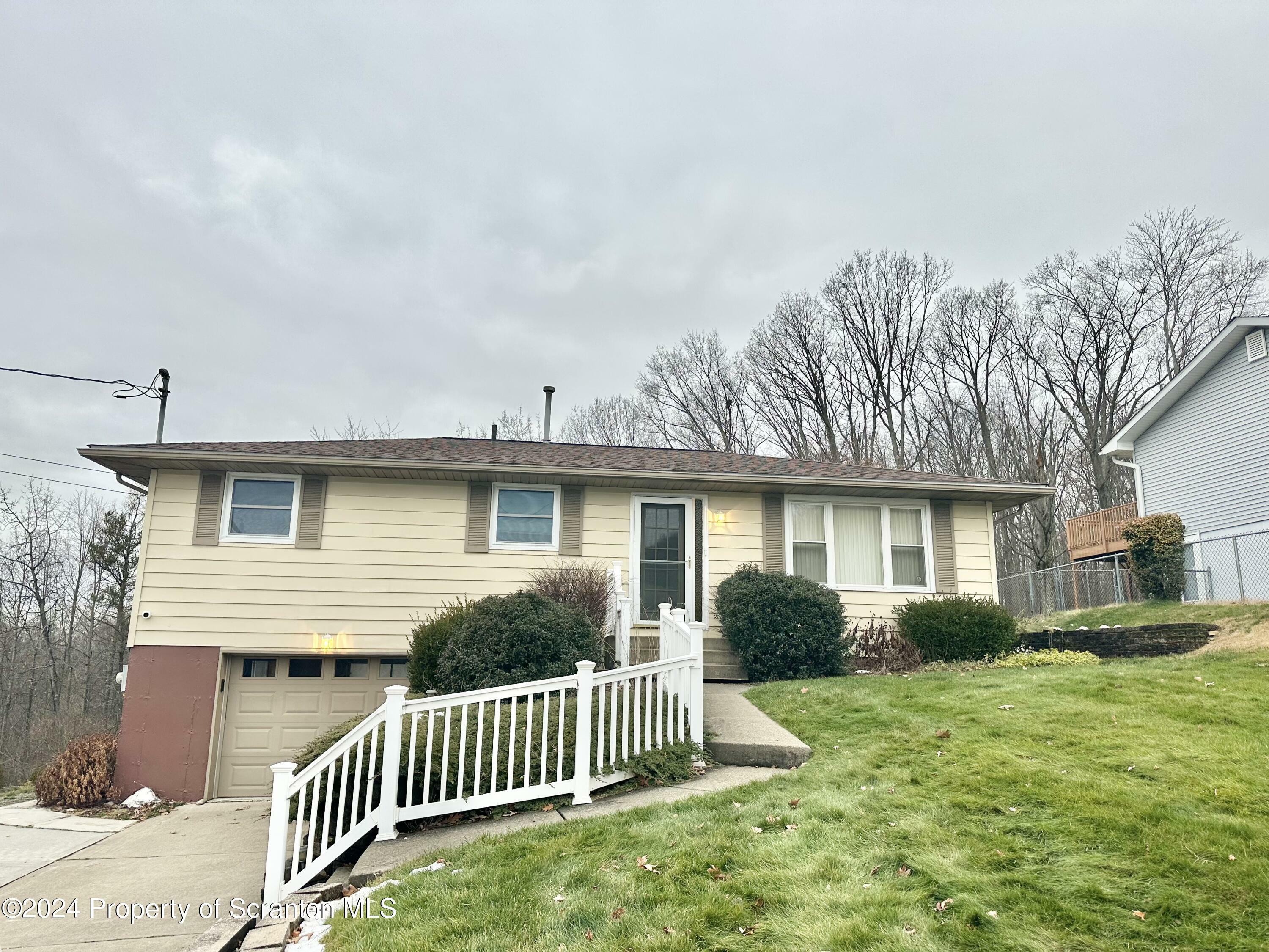 Property Photo:  431 Lillibridge Street  PA 18452 