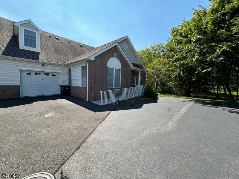 Property Photo:  6 Joseph Dr  NJ 08822 