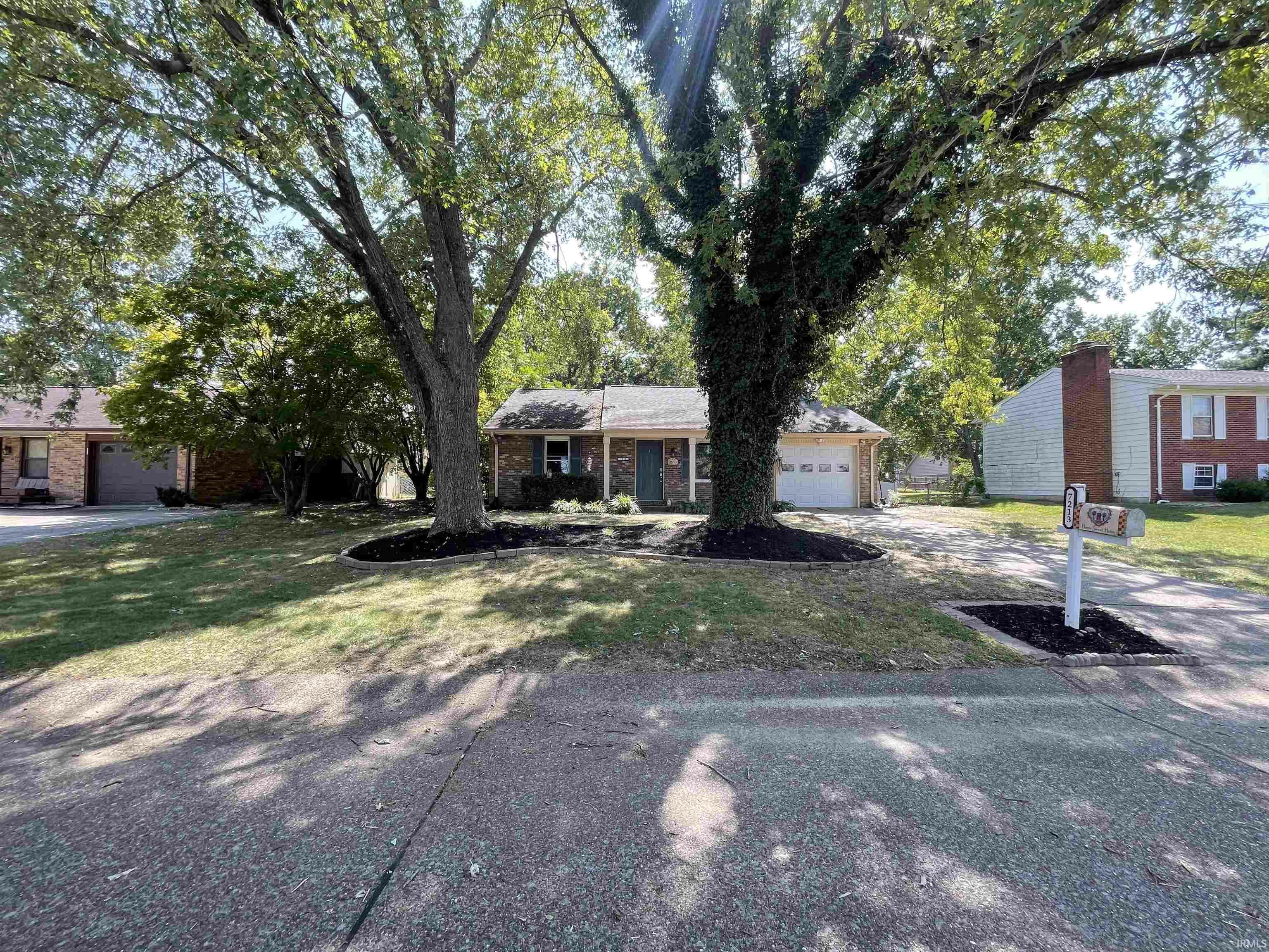 Property Photo:  7213 E Gum Street  IN 47715 