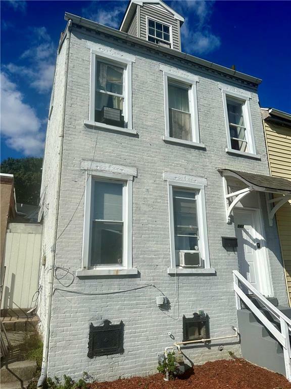 Property Photo:  847 Jackson Street  PA 18102 