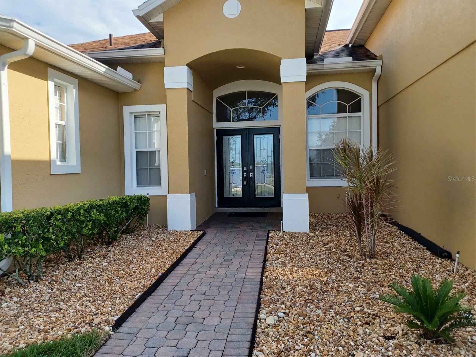 Property Photo:  4015 Greystone Drive  FL 34711 