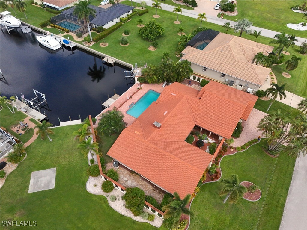 Property Photo:  37 Hibiscus Drive  FL 33950 