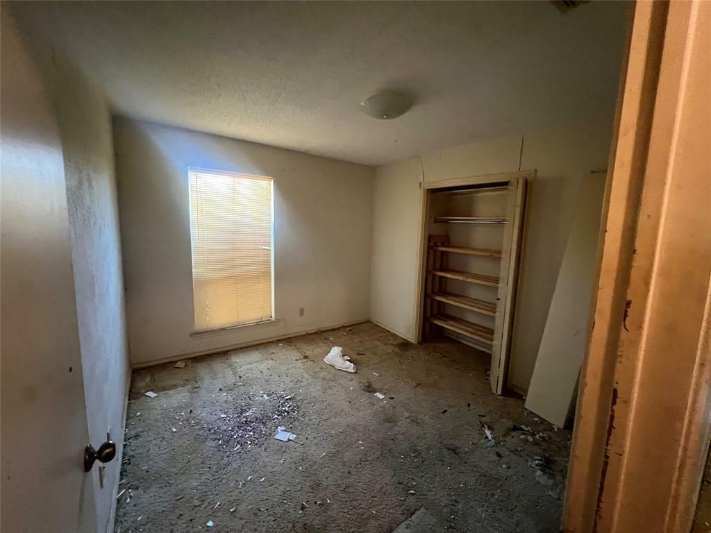 Property Photo:  533 Doral Place  TX 75043 