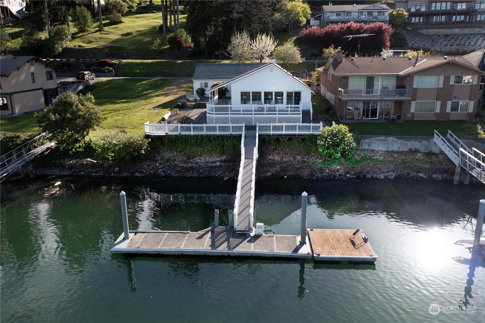 Property Photo:  2204 Cove Drive  WA 98277 