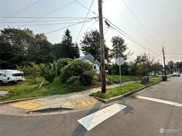 Property Photo: 541 High Street WA 98223