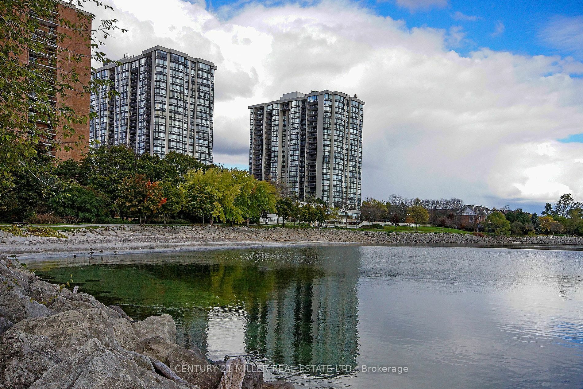 2170 Marine Dr 706  Oakville ON L6L 5V1 photo