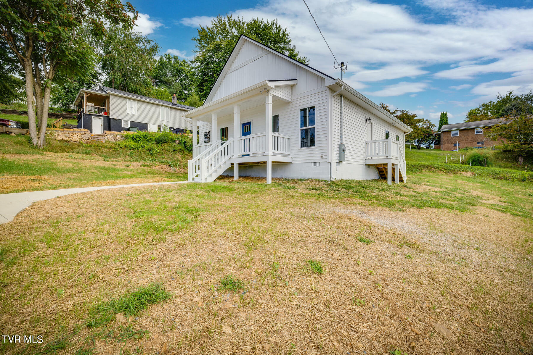 Property Photo:  626 West C Street  TN 37643 