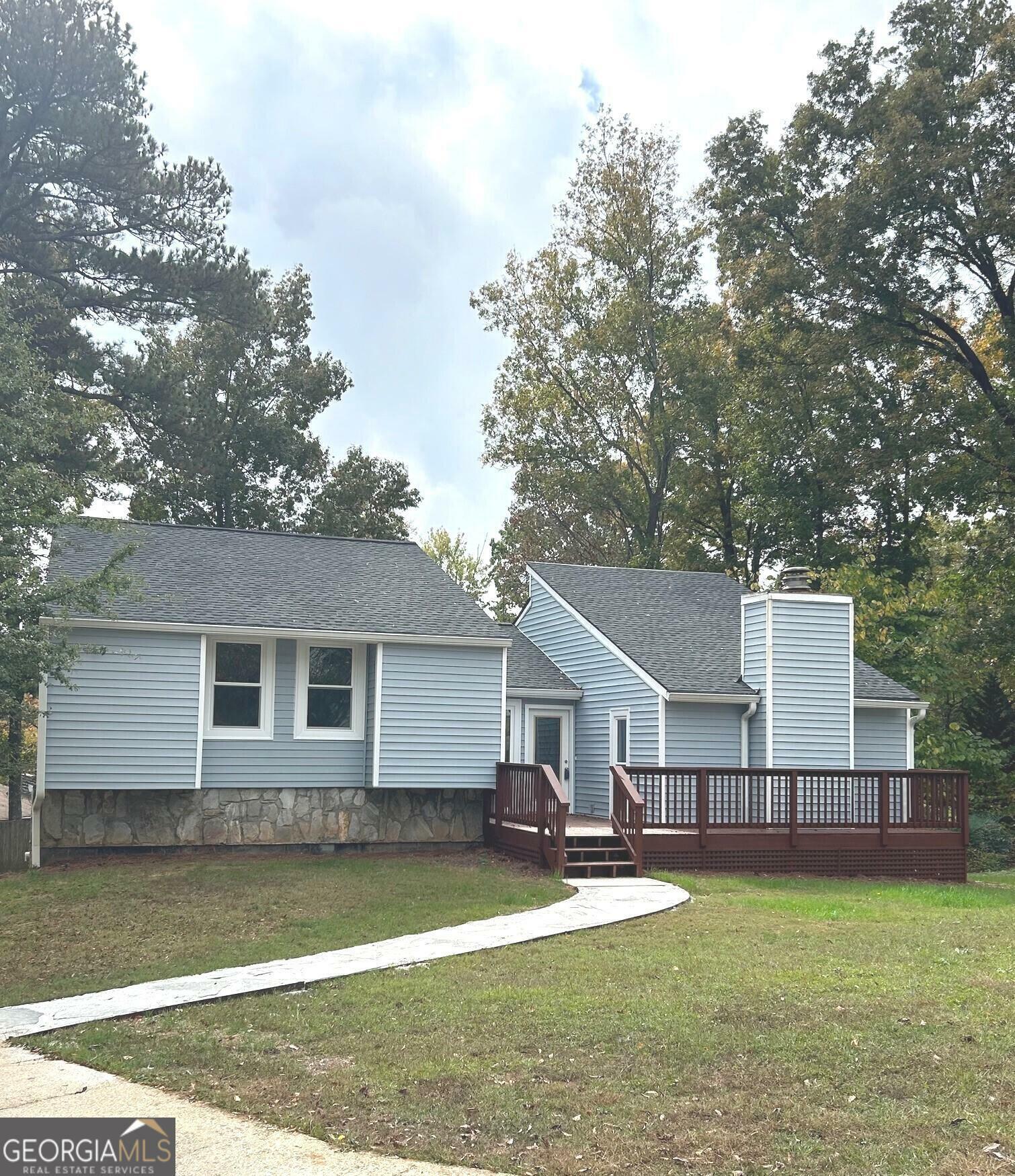 Property Photo:  9890 Live Oak Court  GA 30135 