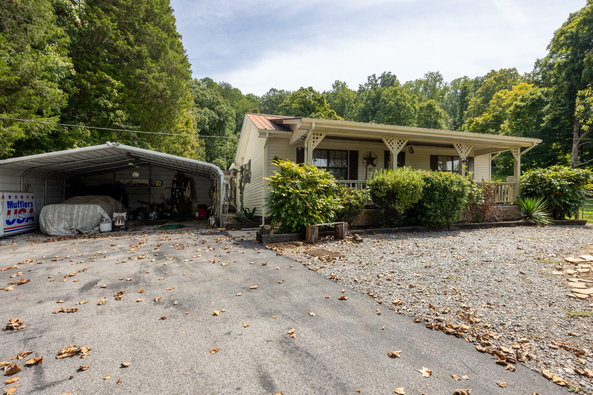 Property Photo:  391 County Road 57  TN 37370 