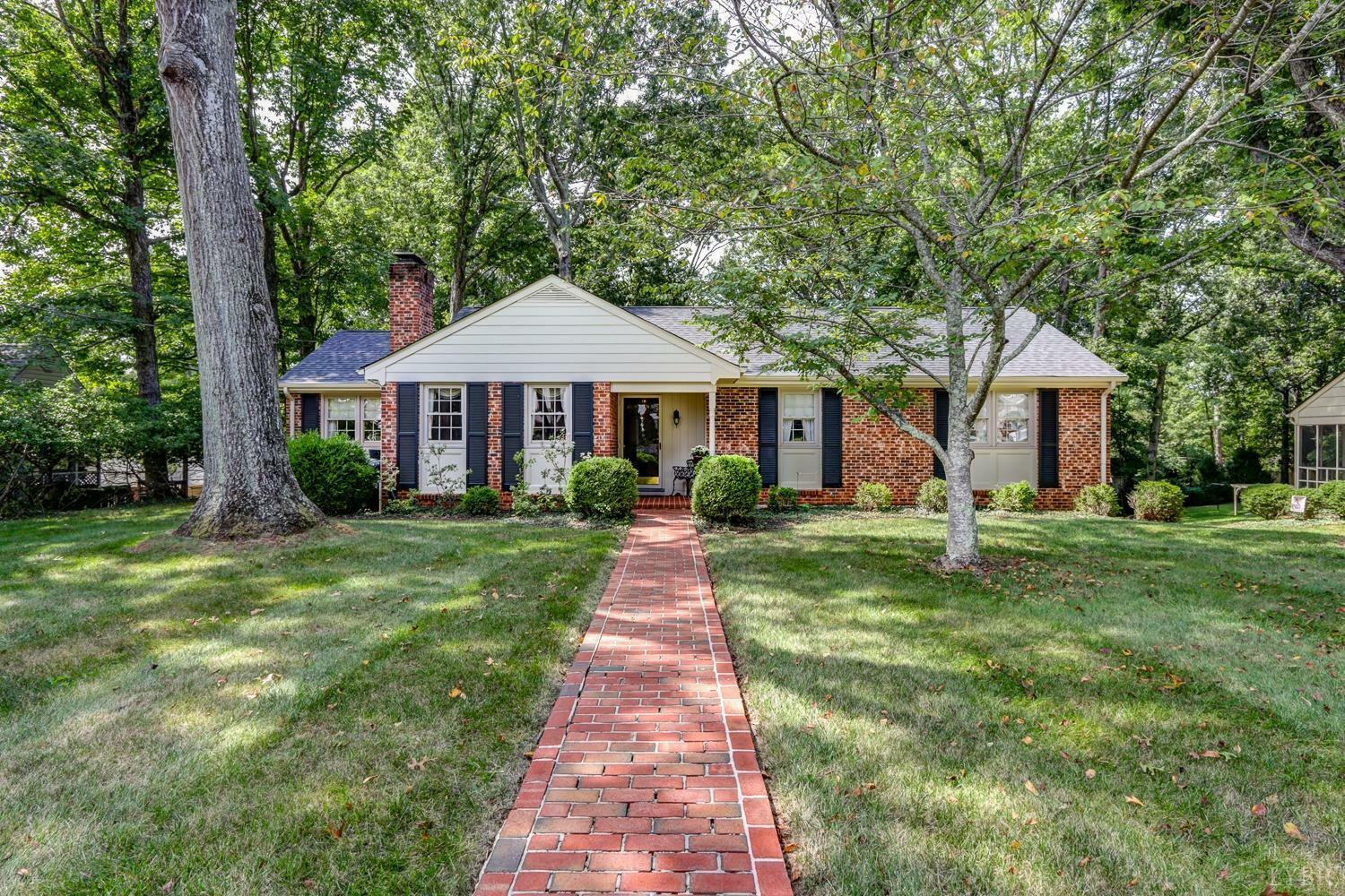 Property Photo:  34 Callaway Court  VA 24502 