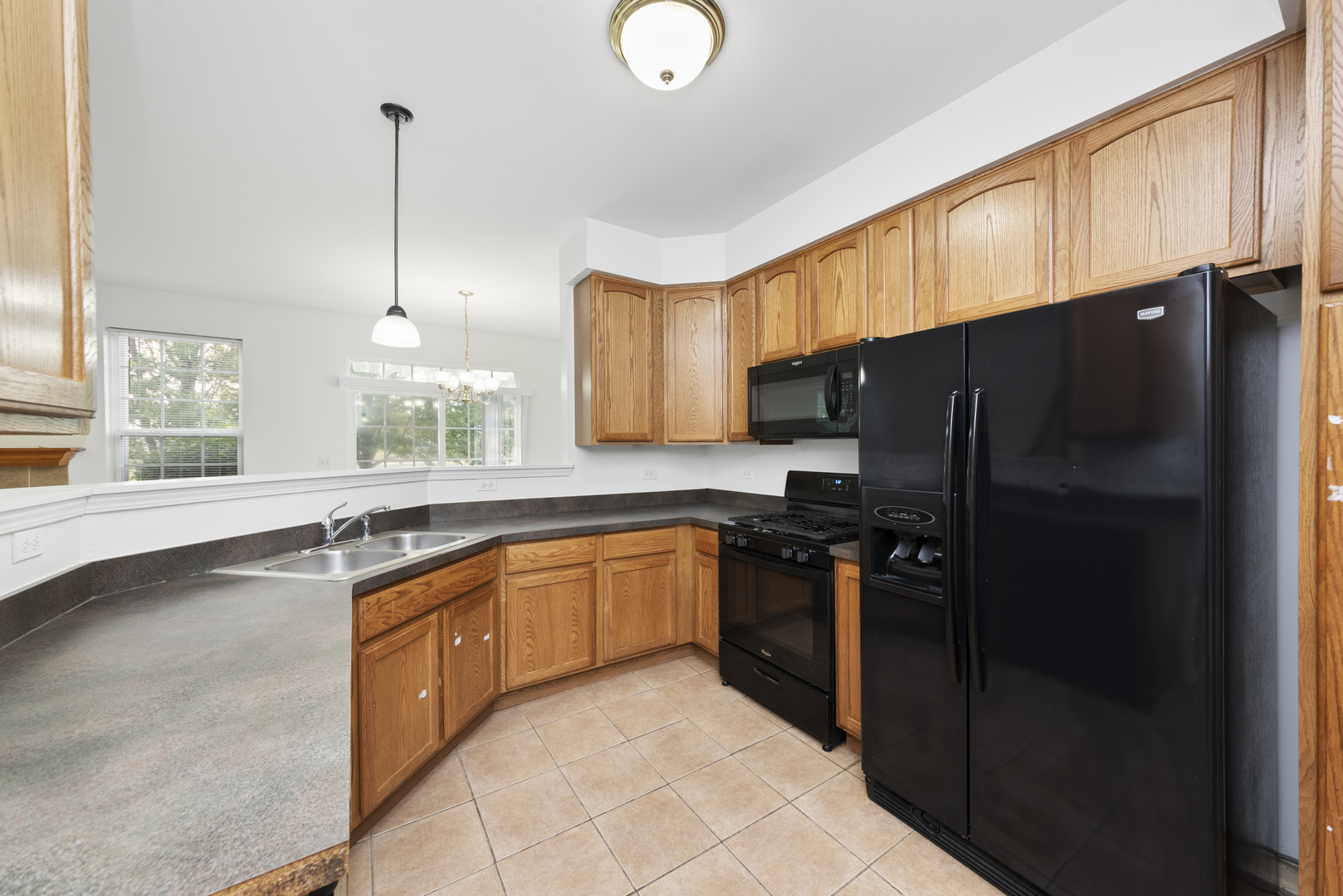 Property Photo:  240 S Oak Creek Lane  IL 60446 