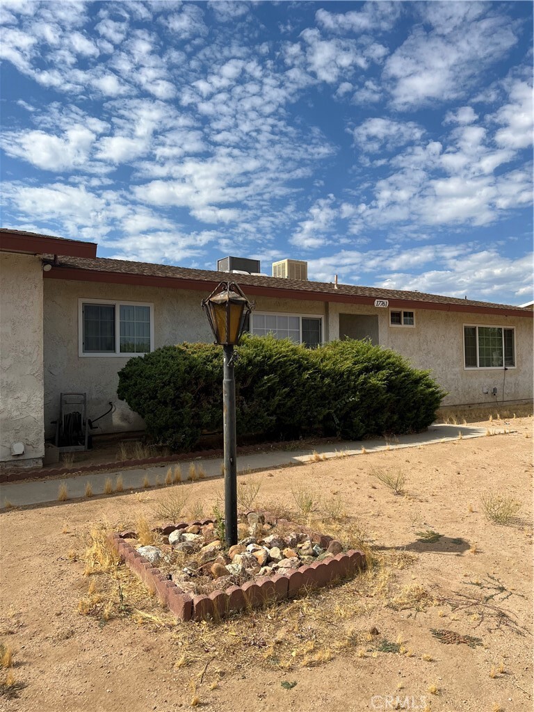 Property Photo: 17761 Juniper Street CA 92345