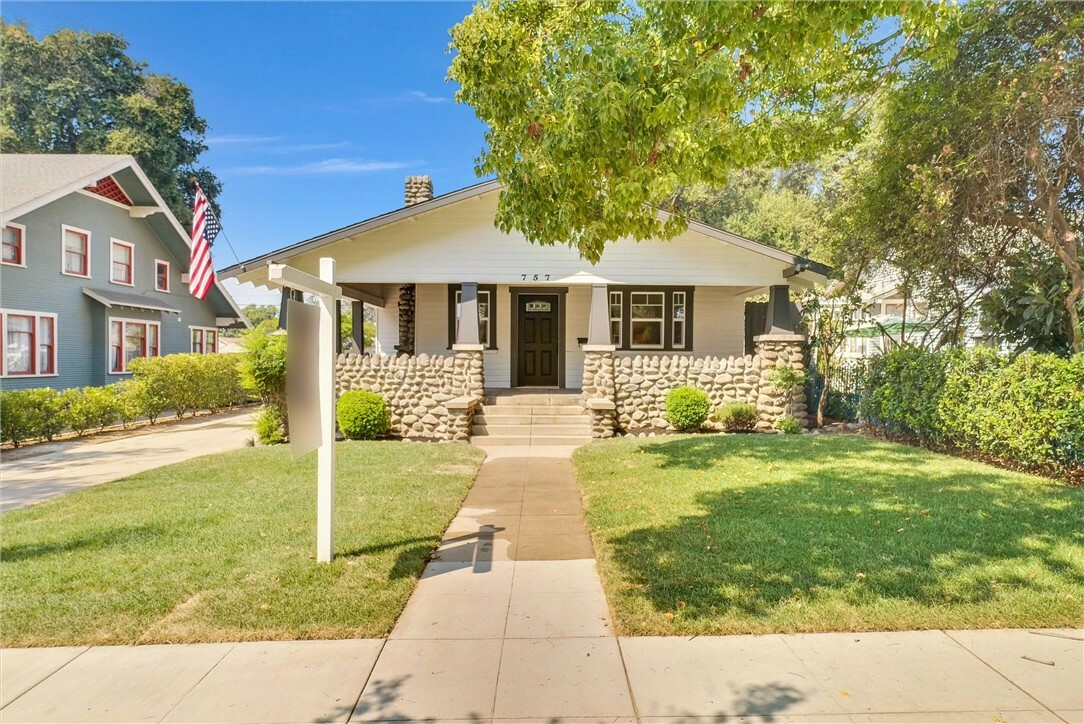 Property Photo:  757 N 3rd Avenue  CA 91786 