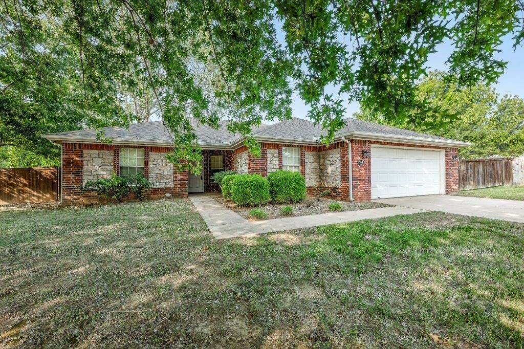 Property Photo:  502 Barker Avenue  AR 72745 