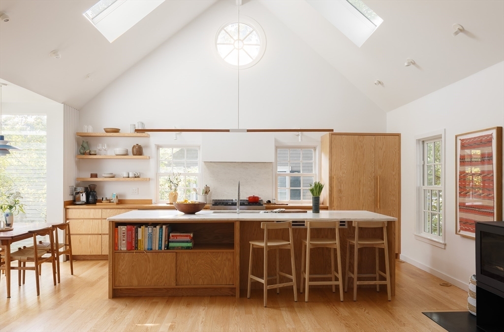 Property Photo: 20 Brown St MA 02138