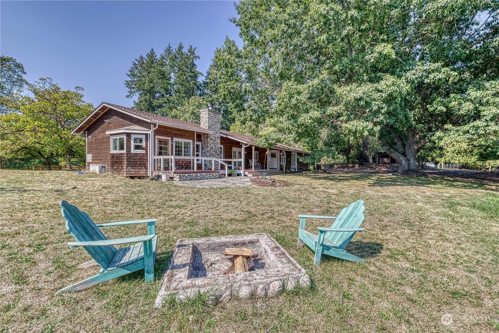 Property Photo:  7013 Beach Drive E  WA 98366 