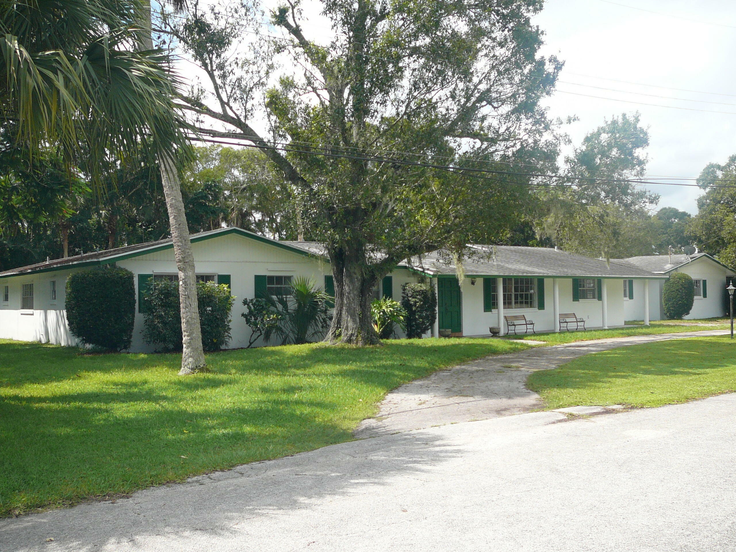 Property Photo:  4050 Greenwood Drive  FL 34982 