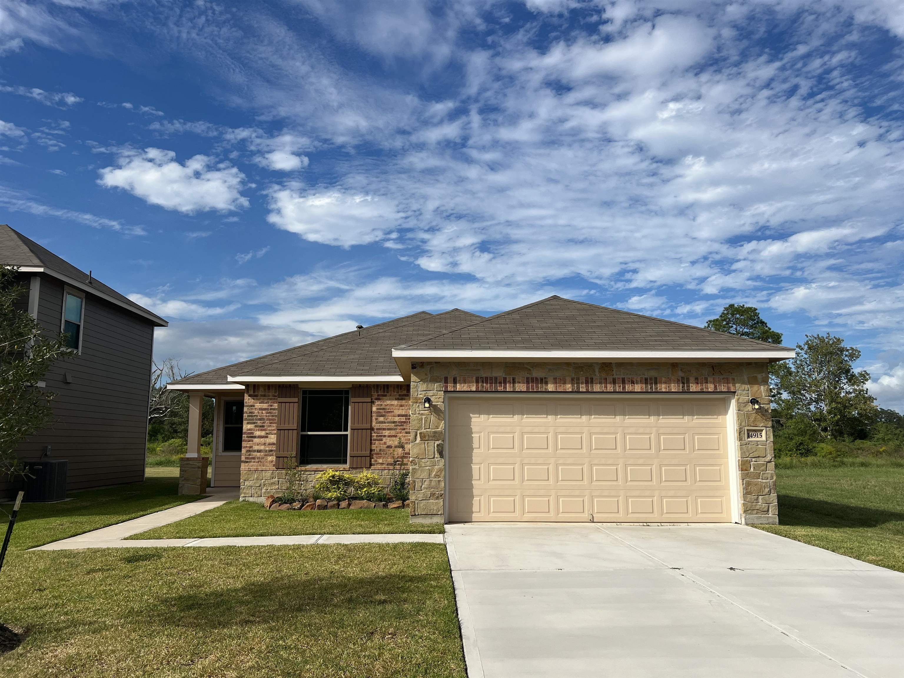 Property Photo:  14915 Country Club Road  TX 77705 