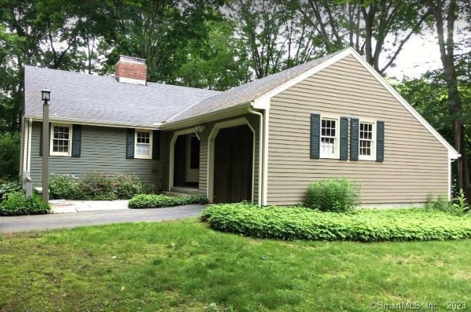 Property Photo:  11 Charles Street  CT 06409 