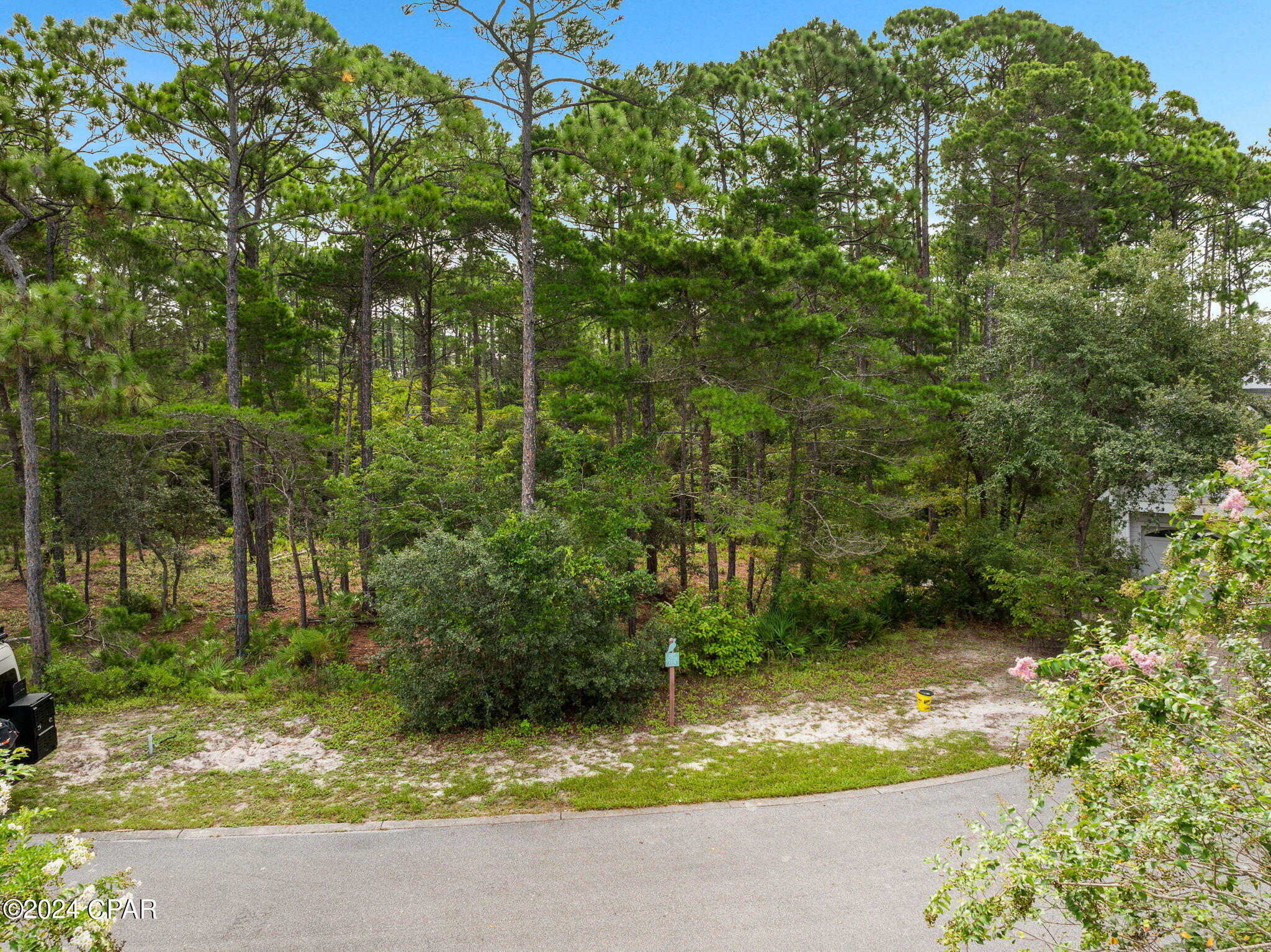 Property Photo:  1318 E Lakewalk Circle  FL 32413 