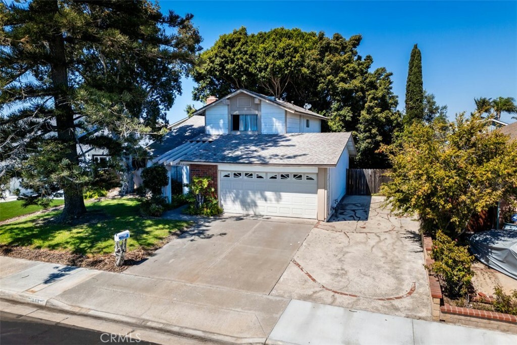 Property Photo:  8411 Norfolk Drive  CA 92646 