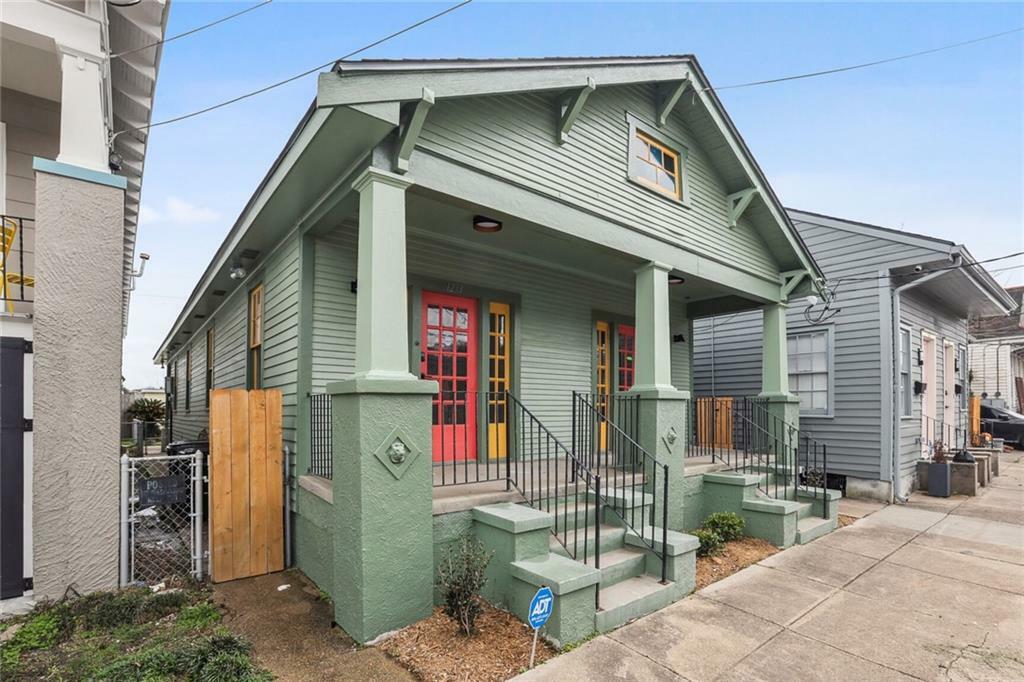 Property Photo:  1233 Saint Ferdinand Street  LA 70117 