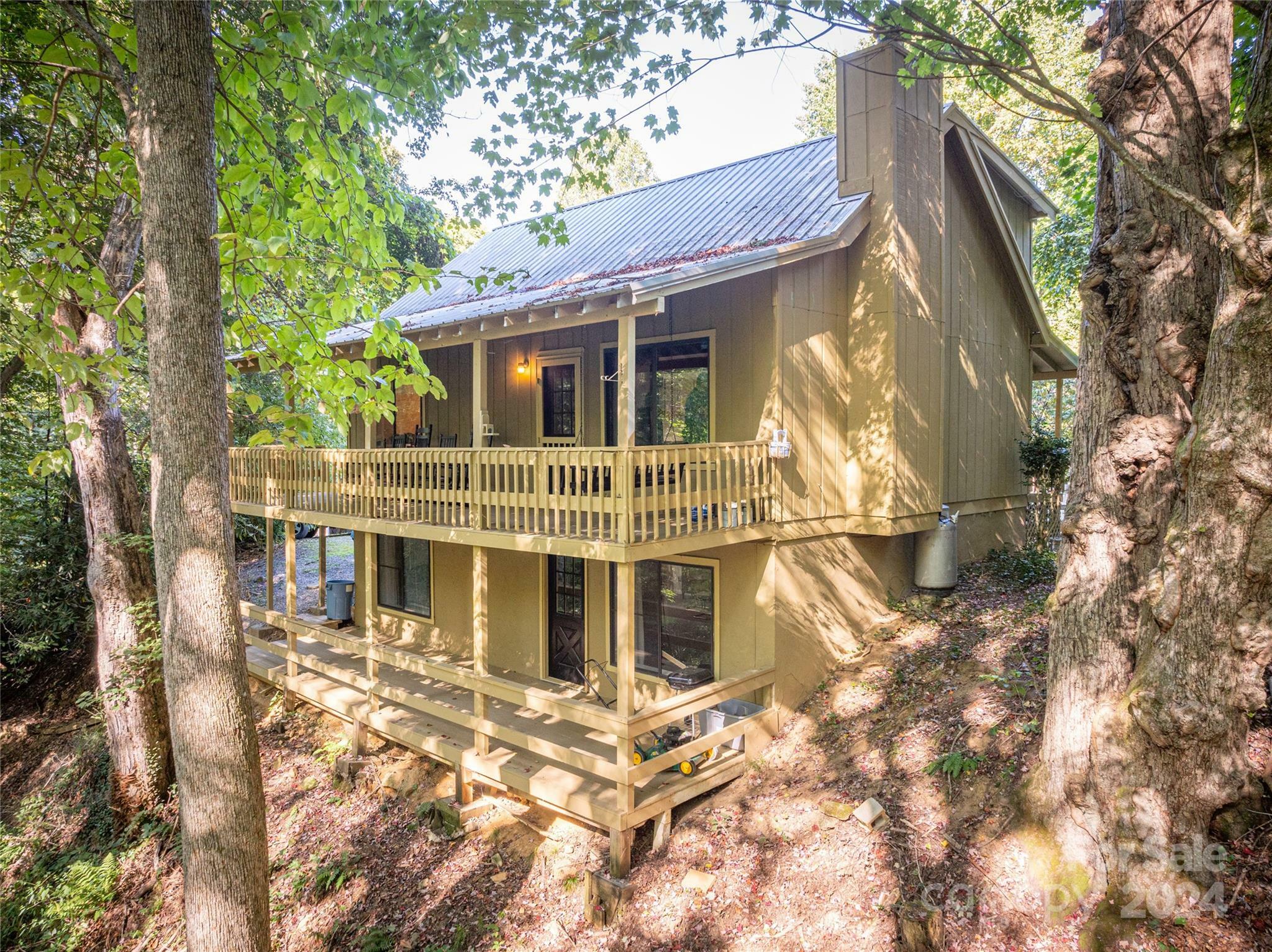 Property Photo:  85 Susan Drive  NC 28751 