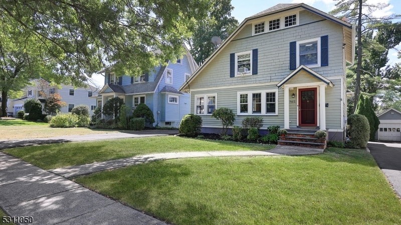 Property Photo:  762 Westfield Ave  NJ 07090 