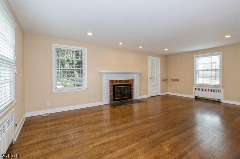 Property Photo:  25 Baltusrol Way  NJ 07078 