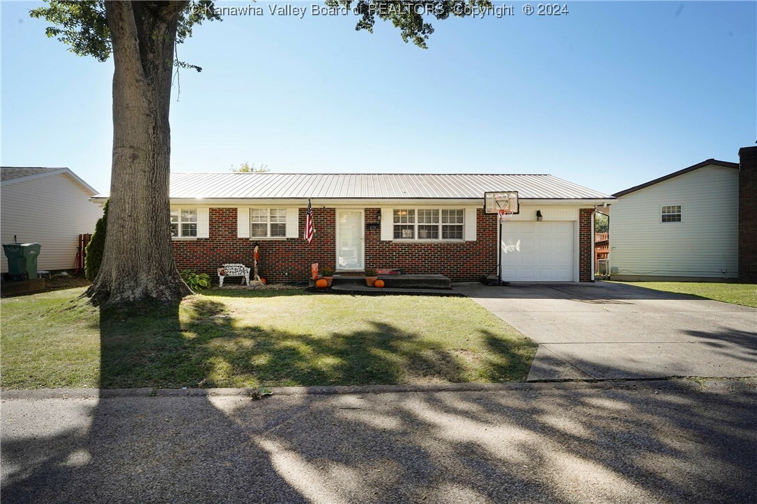 Property Photo:  131 Vaturia Avenue  WV 25526 