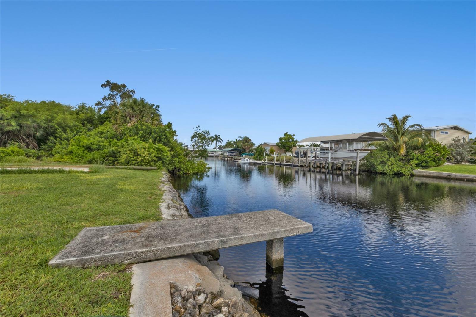 Property Photo:  740 El Dorado Drive  FL 33950 