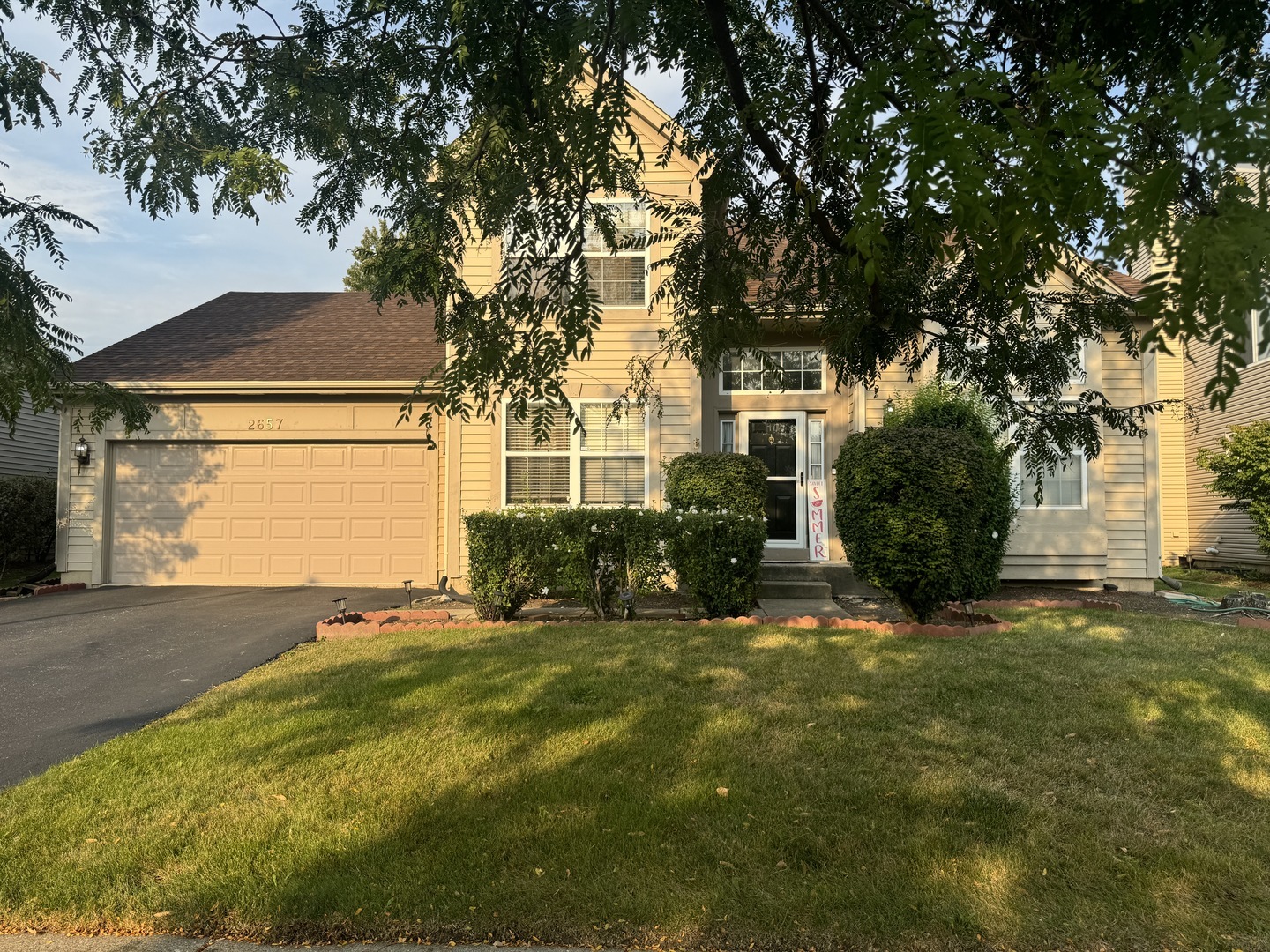 Property Photo:  2657 Wydown Lane  IL 60502 