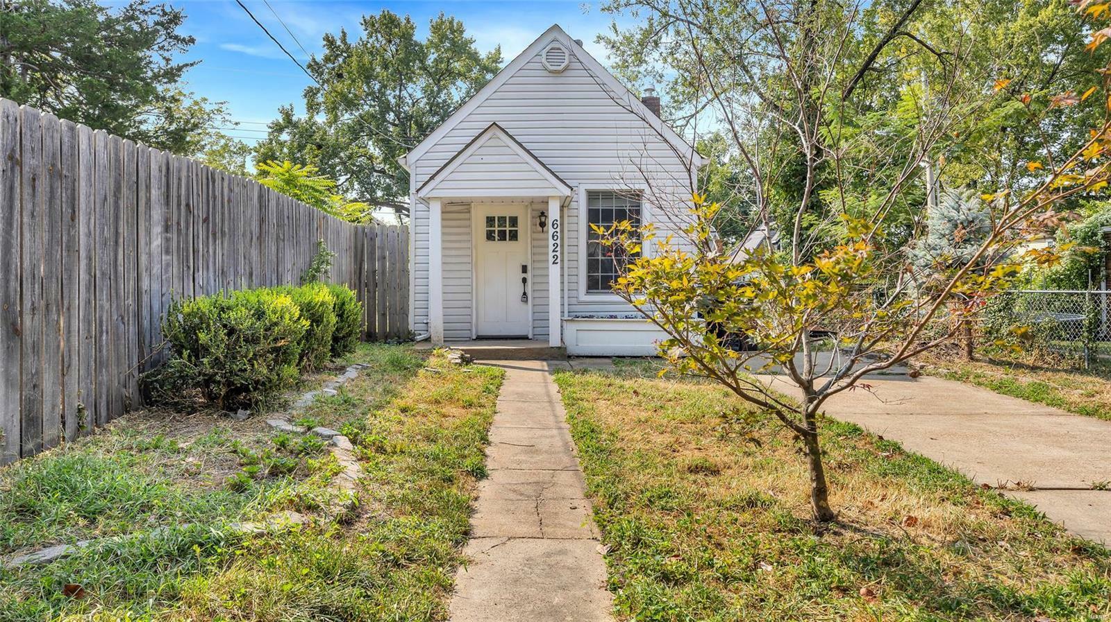 Property Photo:  6622 Crest Avenue  MO 63130 