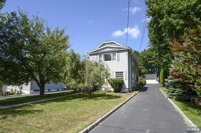 Property Photo:  45 Hill Street  NJ 07432 