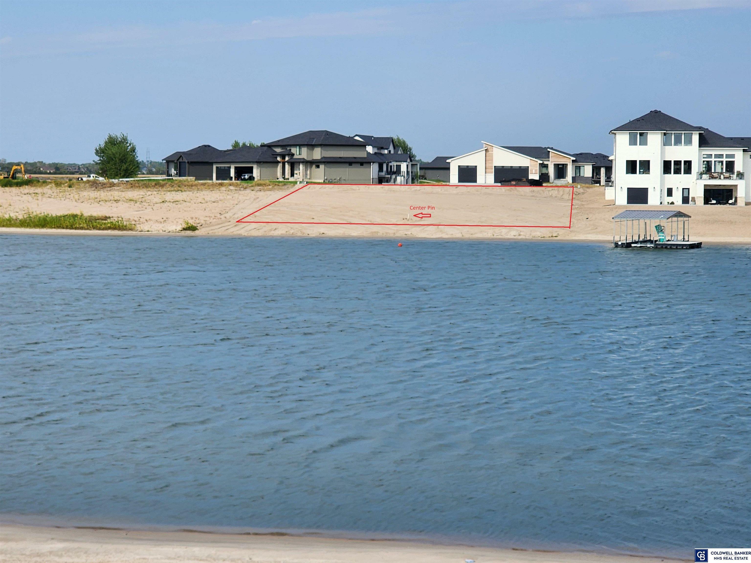 Property Photo:  723 Firestone Point  NE 68003 