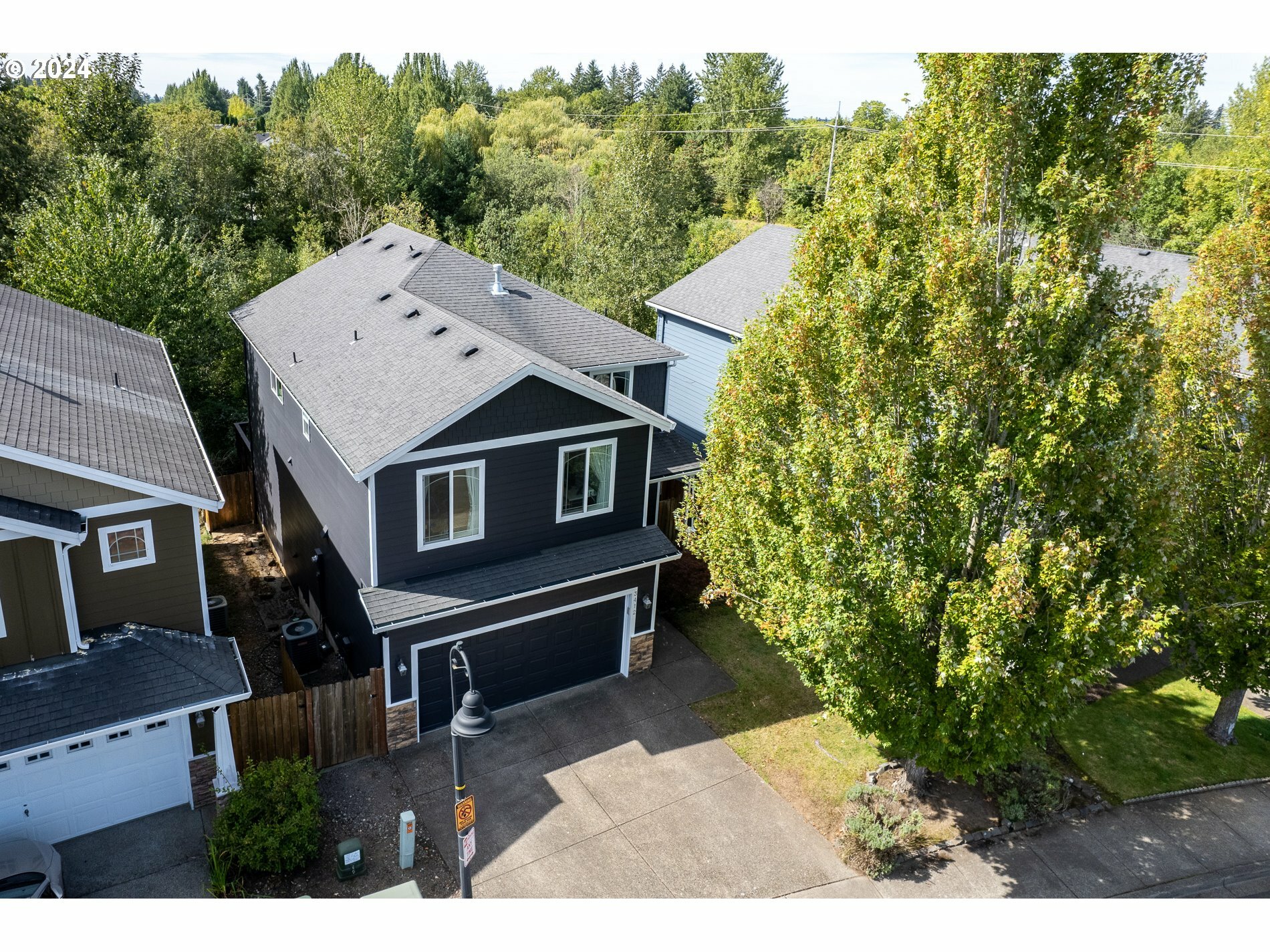 Property Photo:  3412 SE 189th Ave  WA 98683 