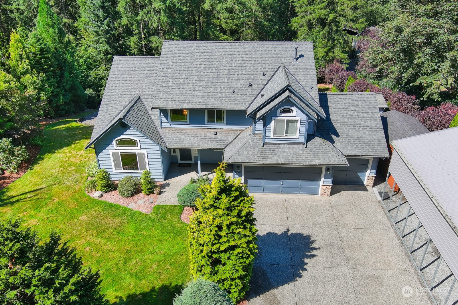 Property Photo:  13527 58th Street SE  WA 98290 