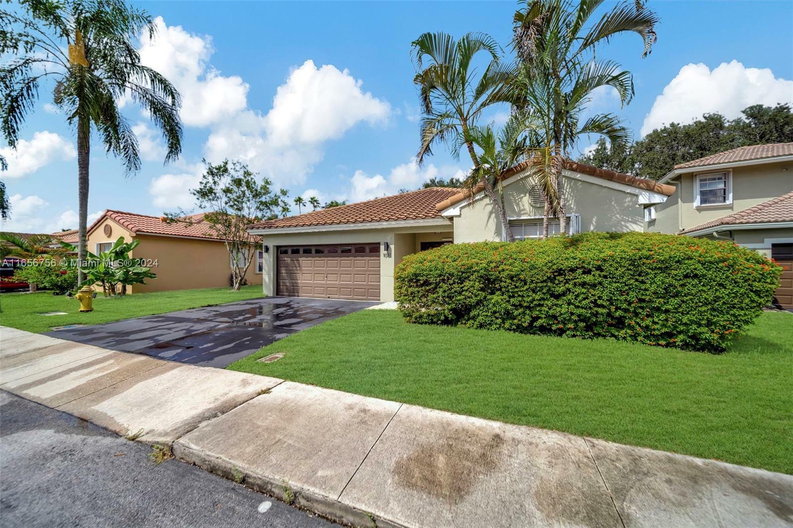 Property Photo:  1081 NW 125th Ter  FL 33323 