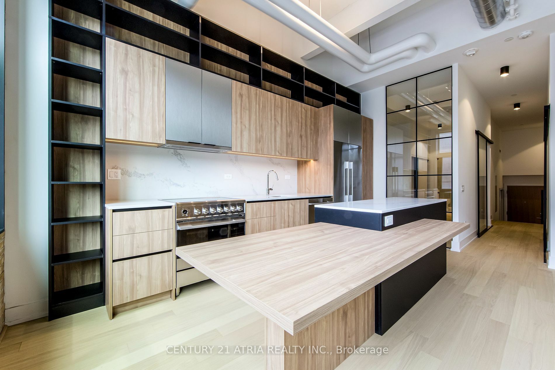 Property Photo:  150 Logan Ave 202  ON M4M 0E4 