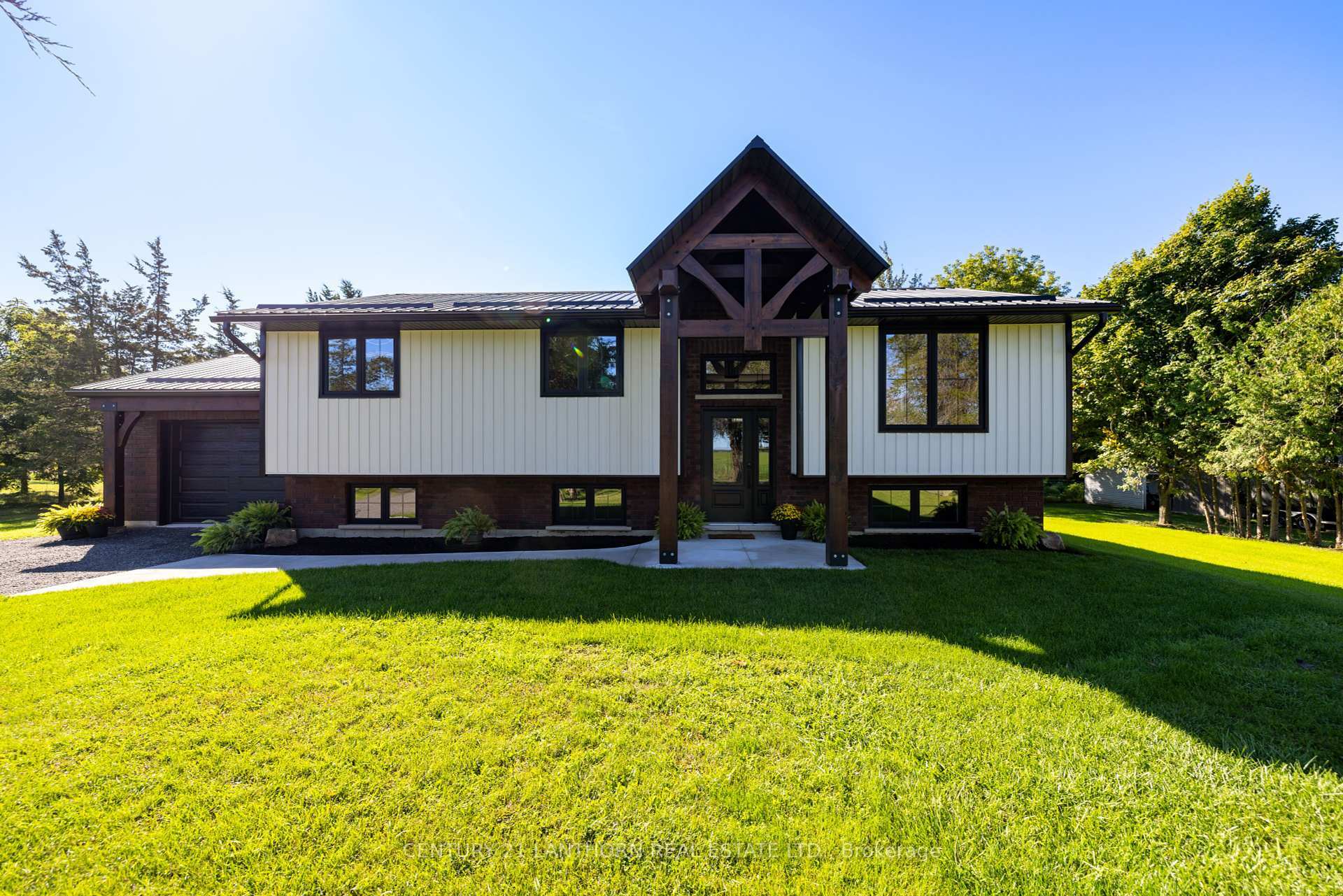 Property Photo: 971 Powerline Road ON K8V 5P7