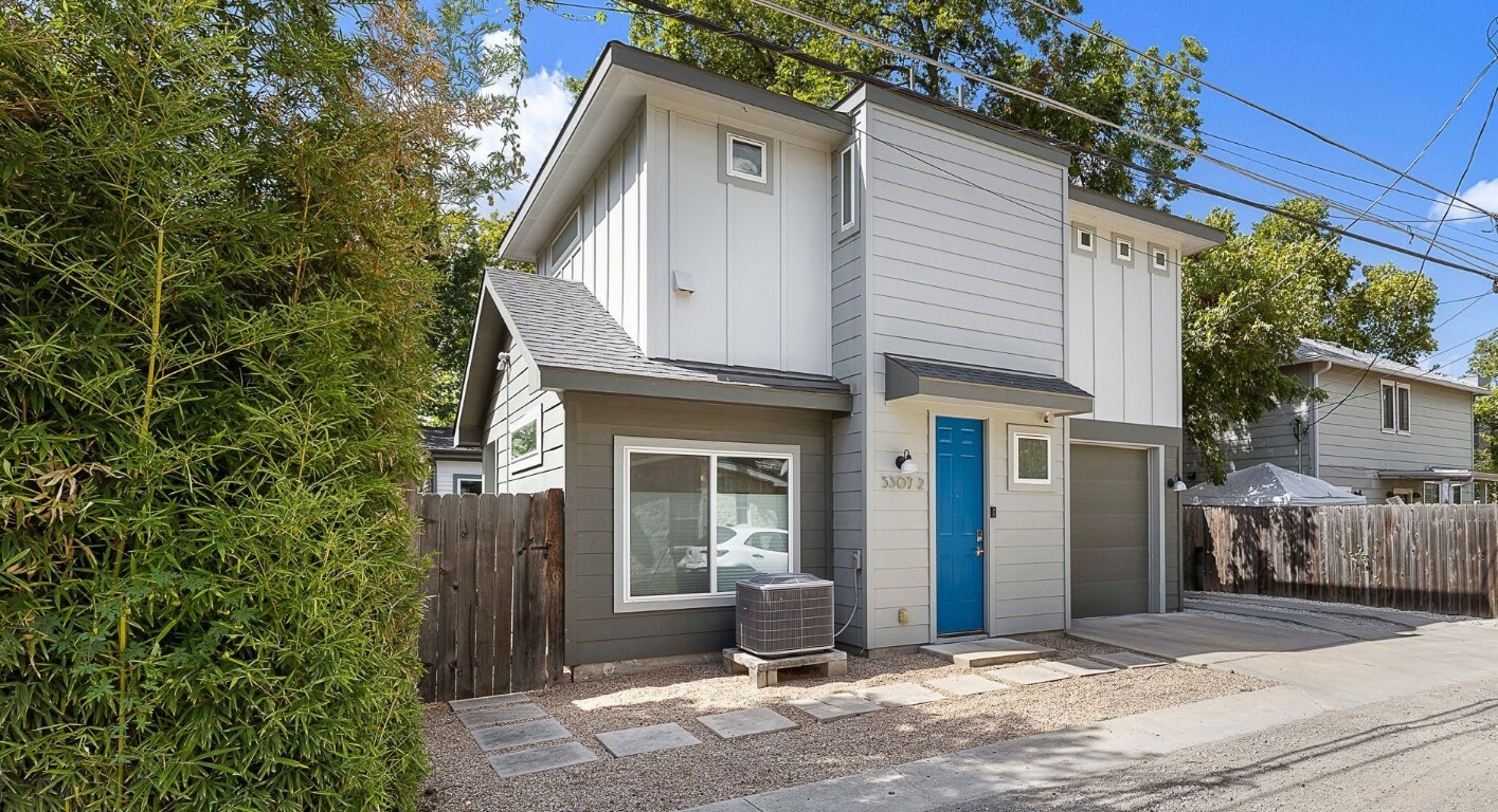 Property Photo:  5307 Avenue H 2  TX 78751 