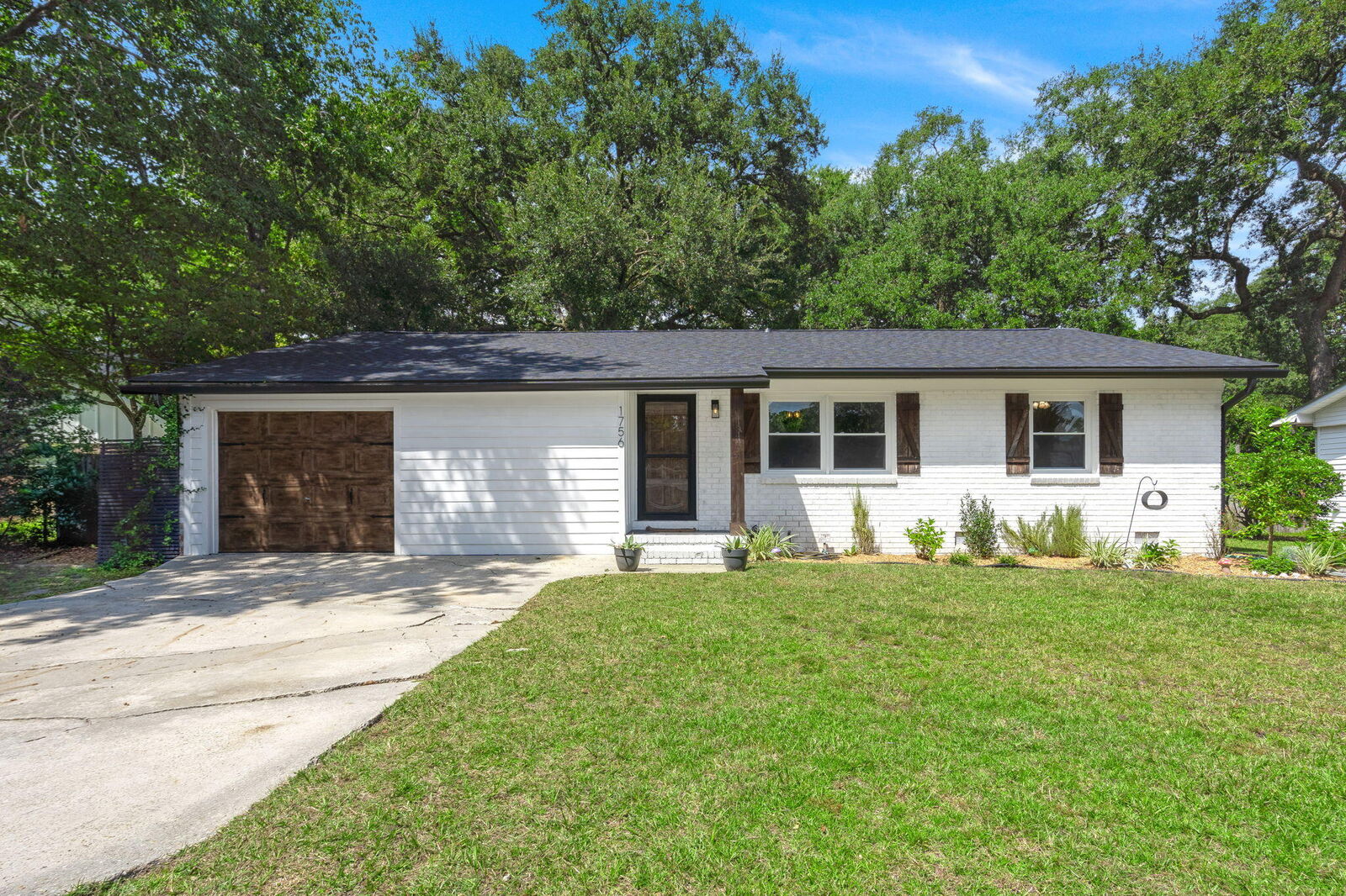 Property Photo: 1756 Pittsford Cir SC 29412