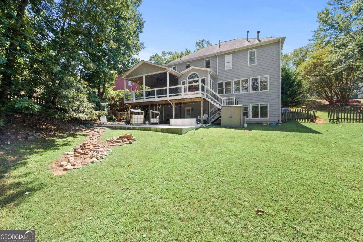 110 Penwick Drive  Roswell GA 30075 photo