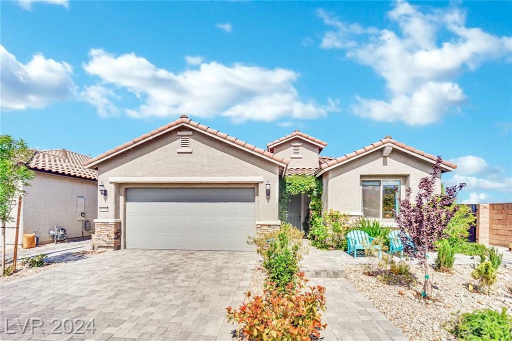 Property Photo:  8258 Skye Peak Street  NV 89166 