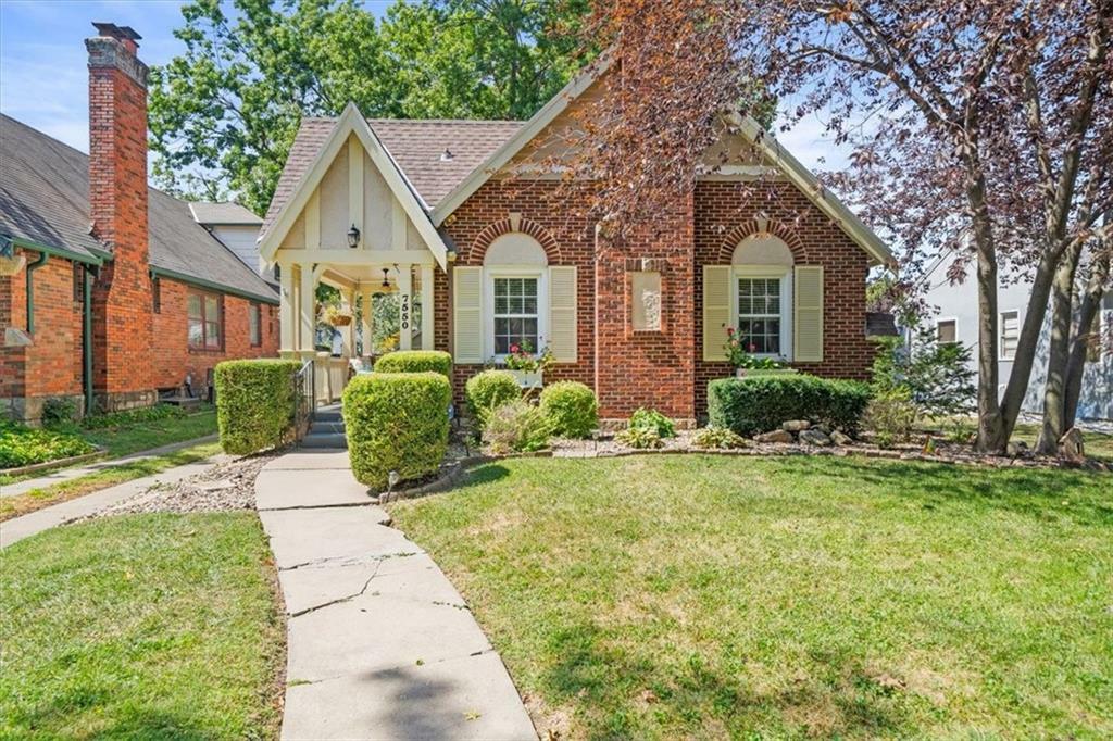 Property Photo:  7550 Grand Avenue  MO 64114 